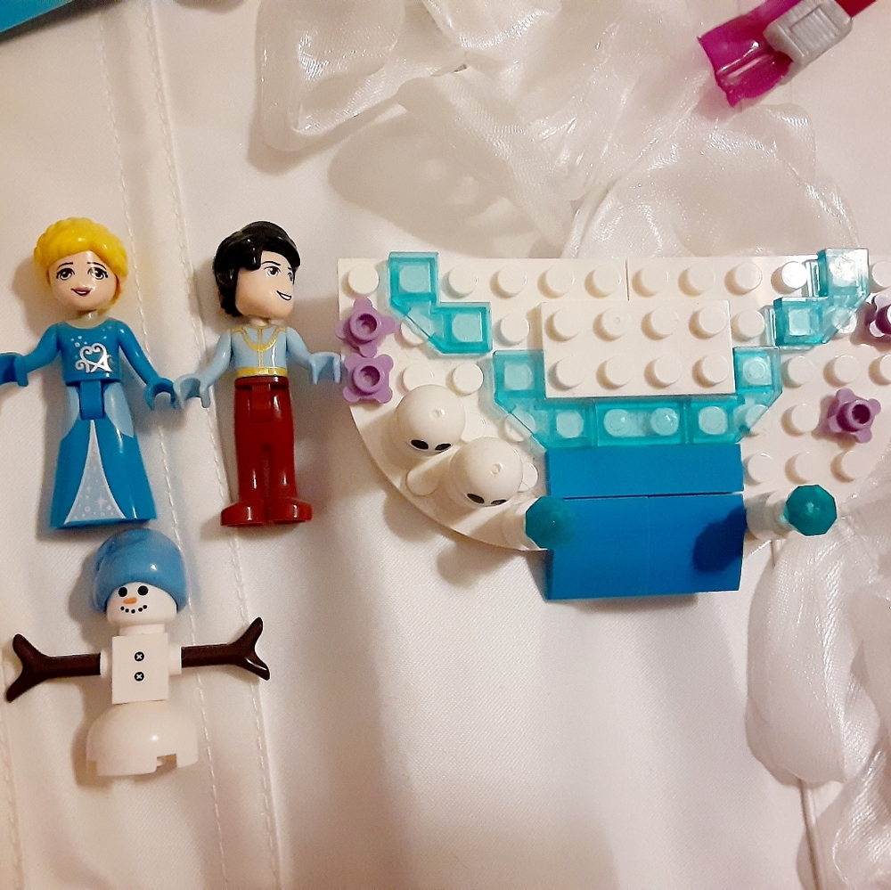 Girls Castle Building Blocks Toys Ice Princess Blue Castle Jimujia Lego - Picture 9 of 10